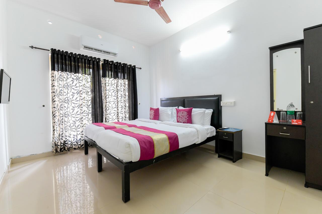 Oyo 11891 Amare Beach Resorts Alappuzha Eksteriør billede
